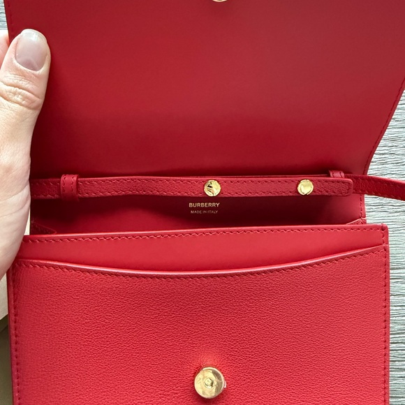 Red Burberry crossbody bag, NWT - Picture 2 of 4